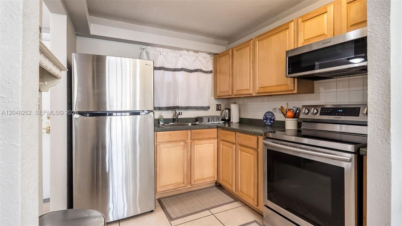 2851 E Sunrise Lakes Dr , Unit 106, Sunrise, FL 33322 Photo