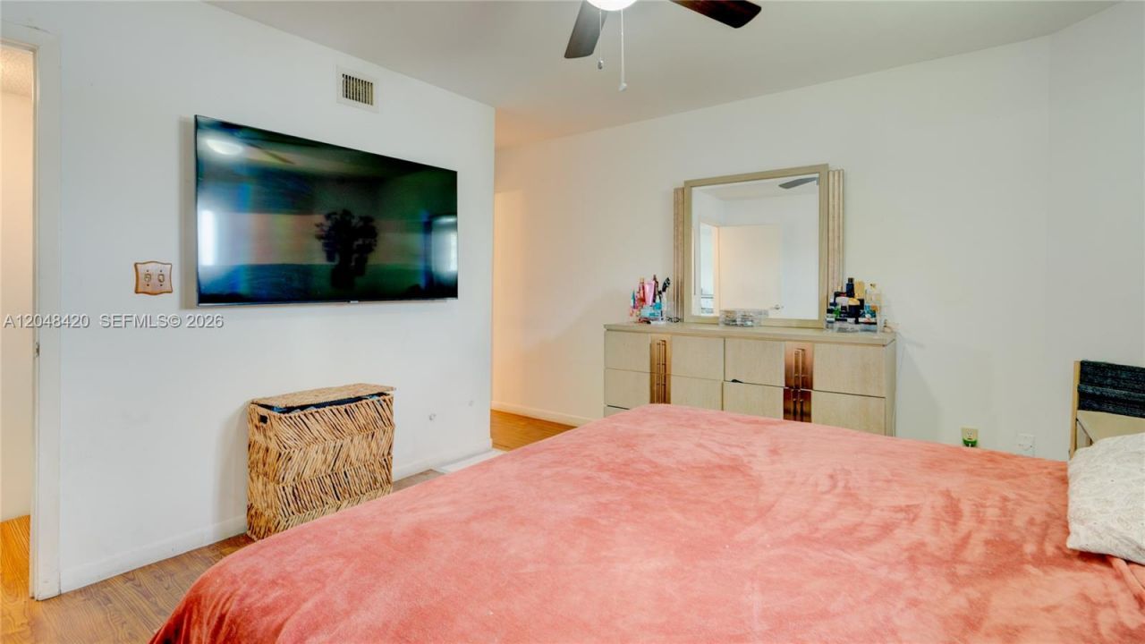 3409 NW 44th St , Unit 101, Oakland Park, FL 33309 Photo