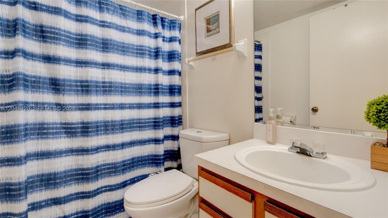 3409 NW 44th St , Unit 101, Oakland Park, FL 33309 Photo
