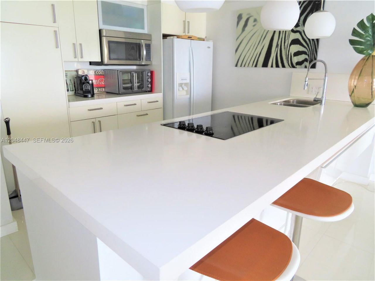 5701 Collins Ave , Unit 1703, Miami Beach, FL 33140 Photo