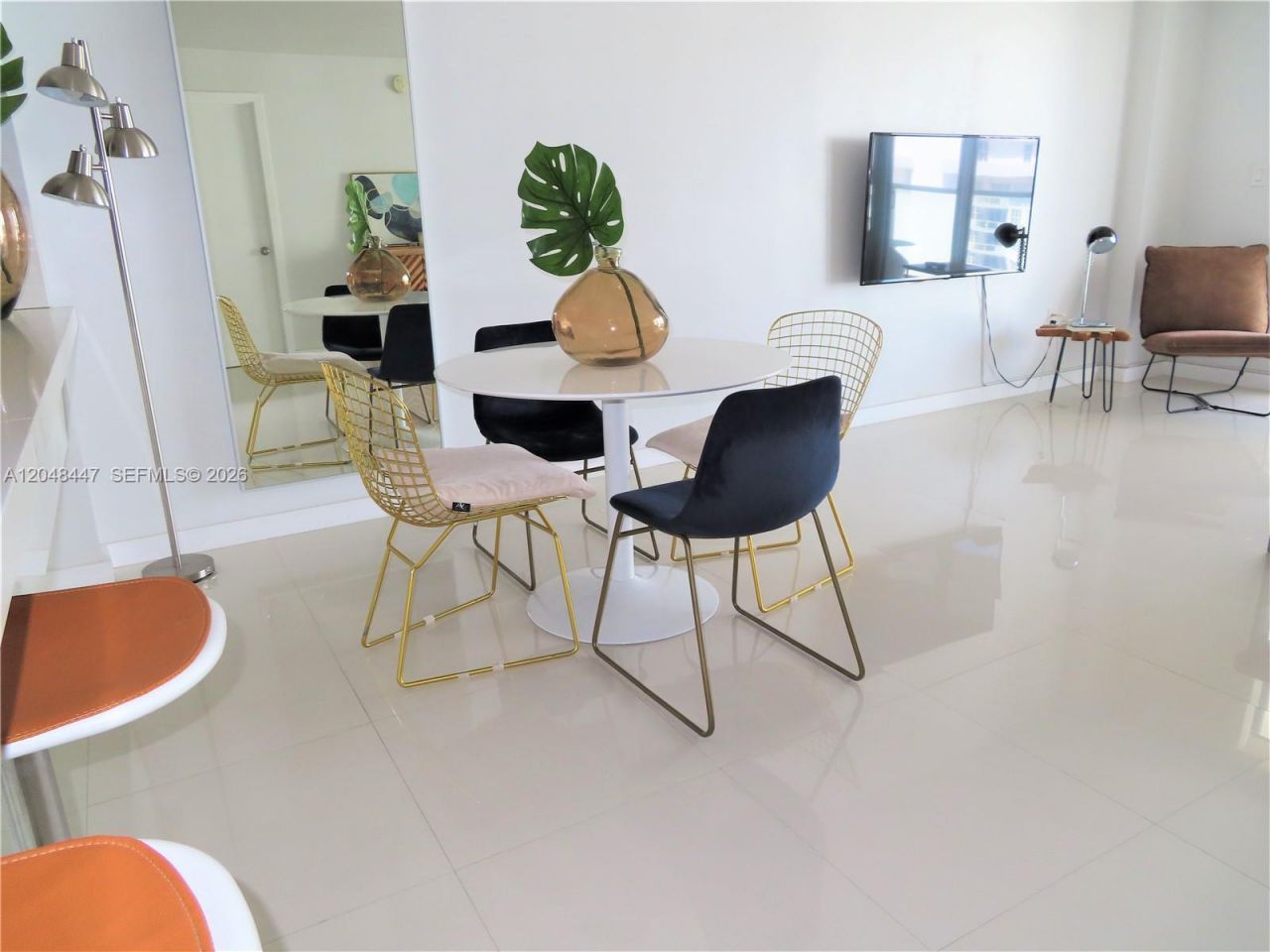 5701 Collins Ave , Unit 1703, Miami Beach, FL 33140 Photo