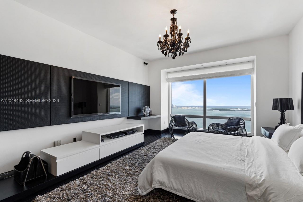 1425 Brickell Ave , Unit 42E, Miami, FL 33131 Photo