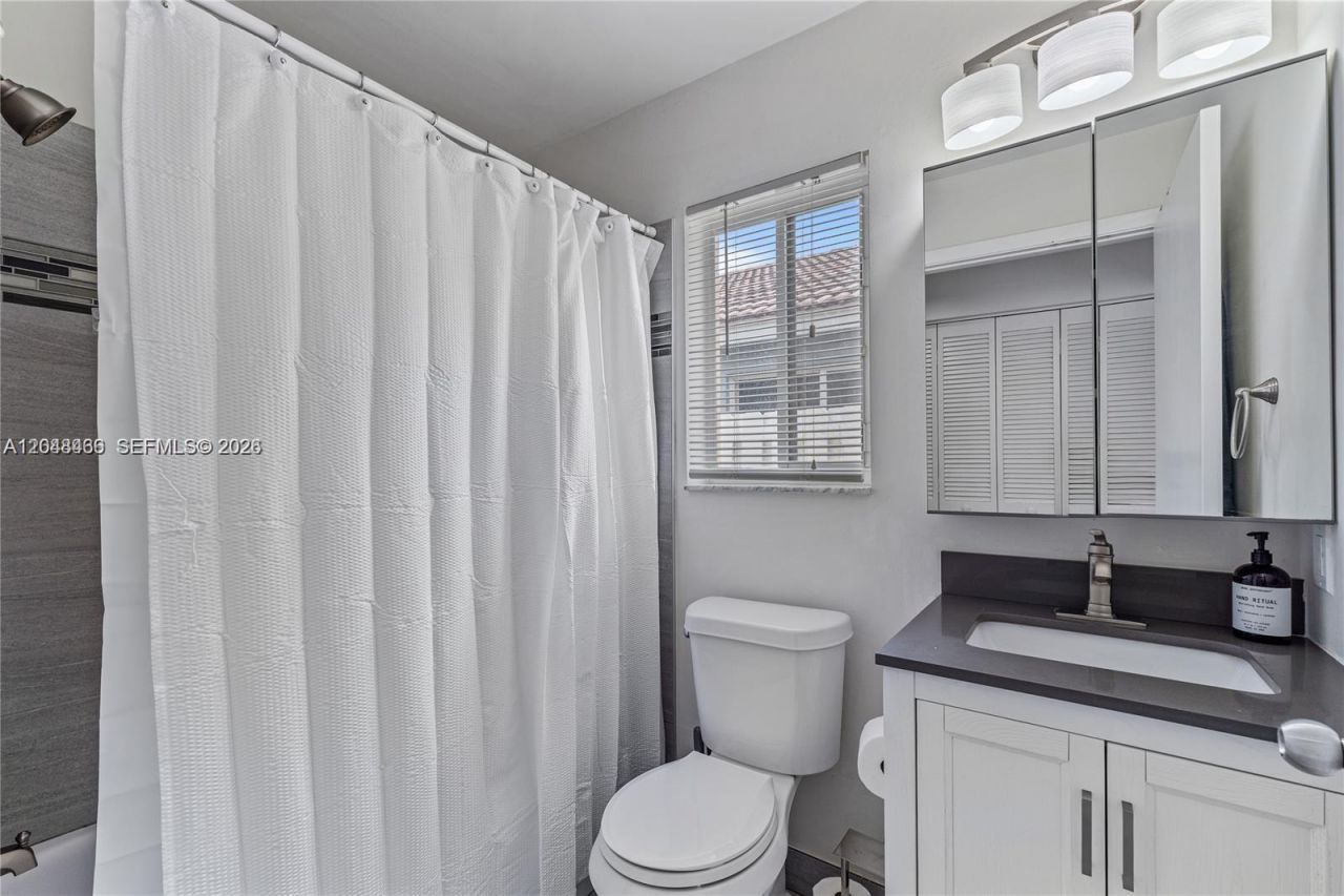 1356 Presidio Dr , Weston, FL 33327 Photo