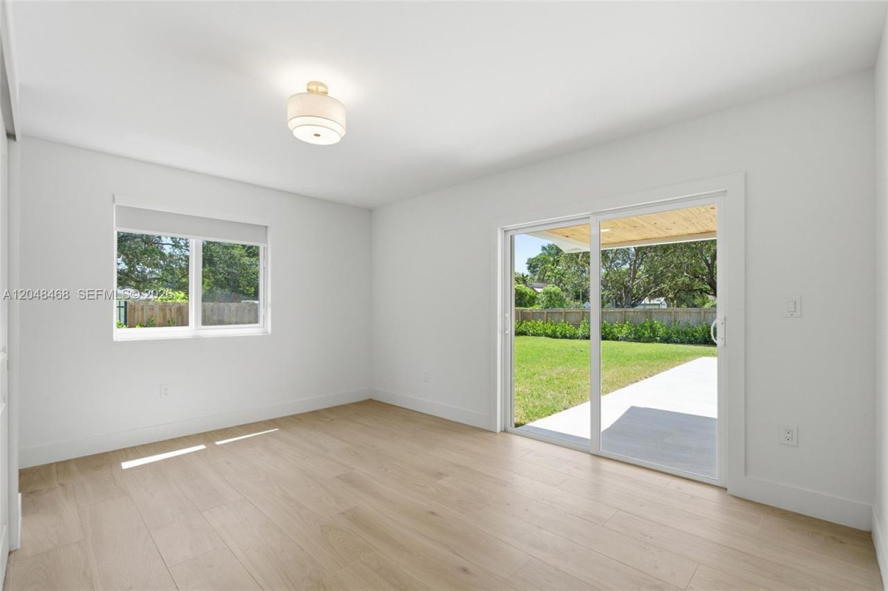 7600 SW 168th St , Palmetto Bay, FL 33157 Photo