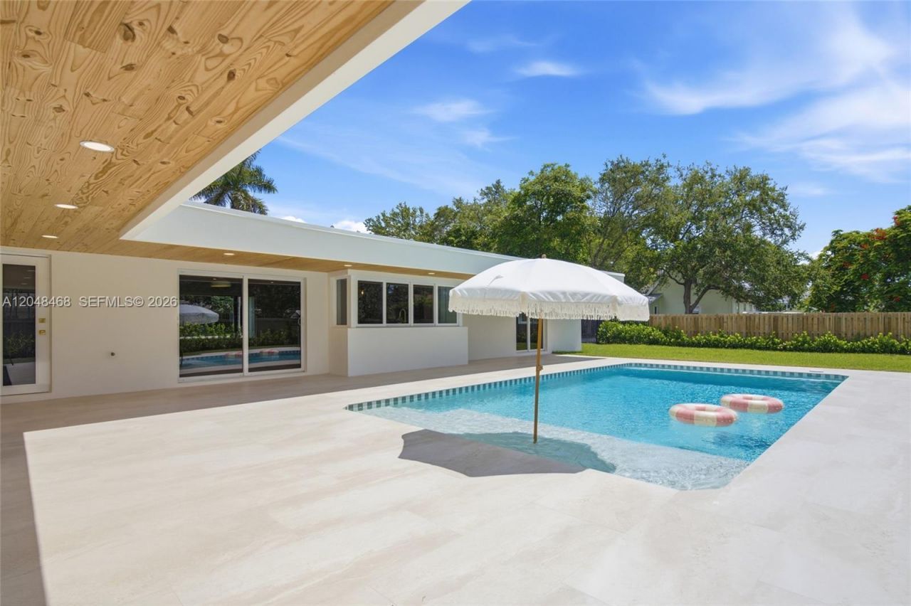 7600 SW 168th St , Palmetto Bay, FL 33157 Photo
