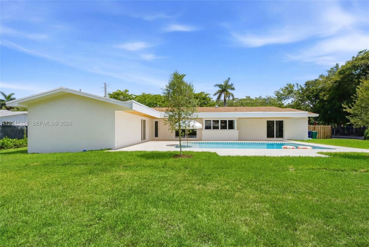 7600 SW 168th St , Palmetto Bay, FL 33157 Photo