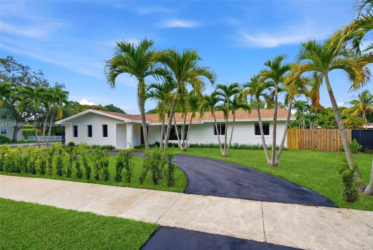 7600 SW 168th St , Palmetto Bay, FL 33157 Photo