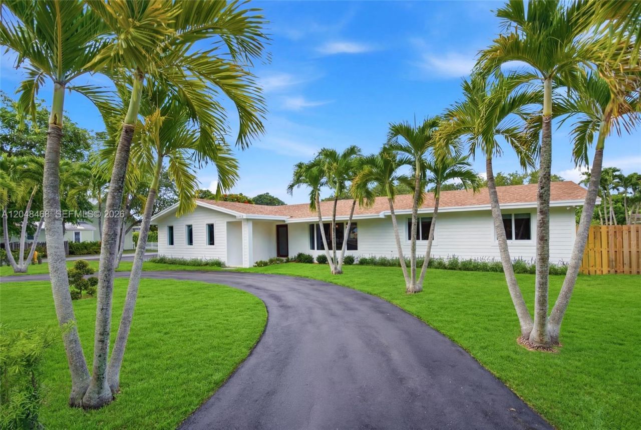 7600 SW 168th St , Palmetto Bay, FL 33157 Photo