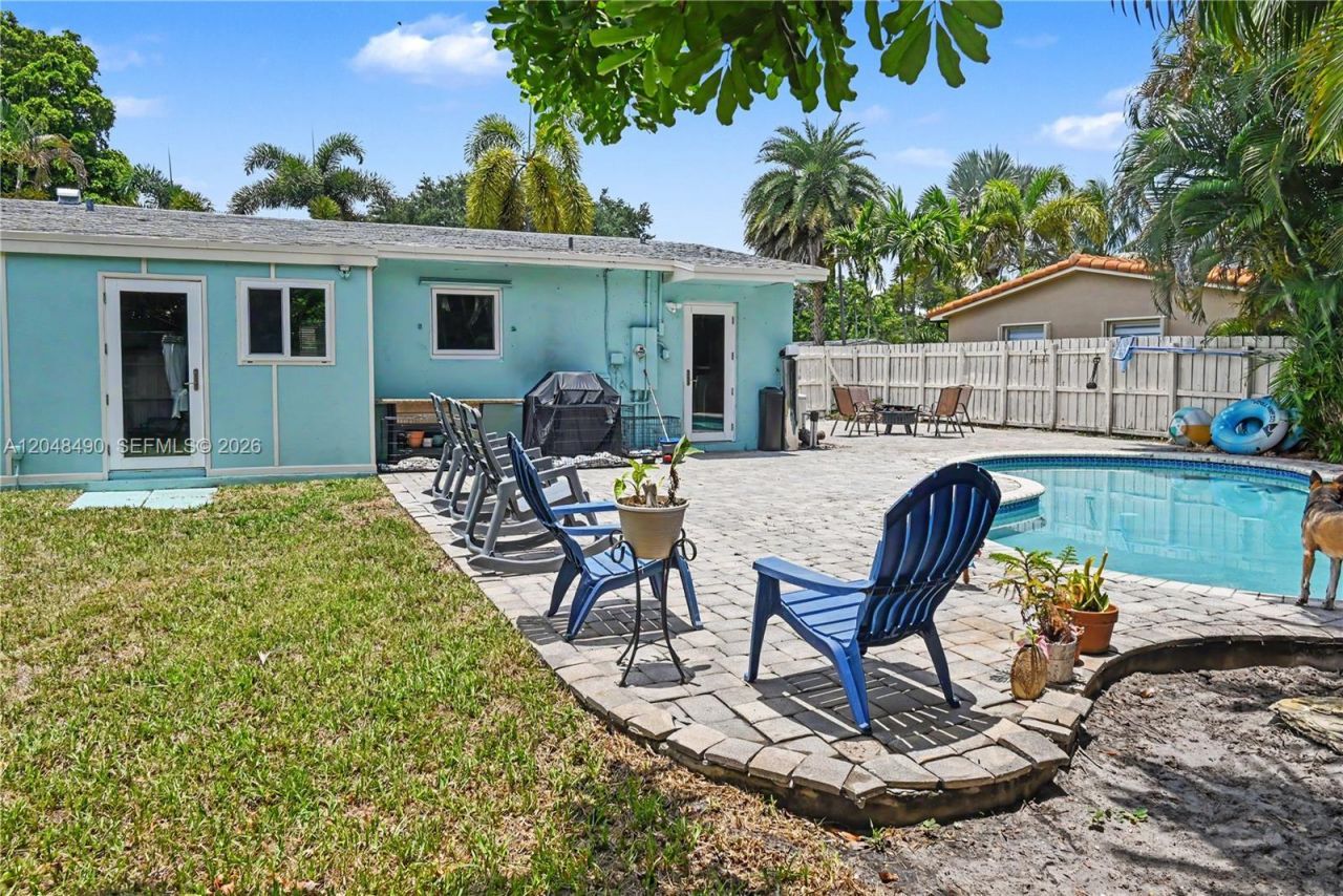 301 SW 65th Ave, Pembroke Pines, FL 33023 Photo