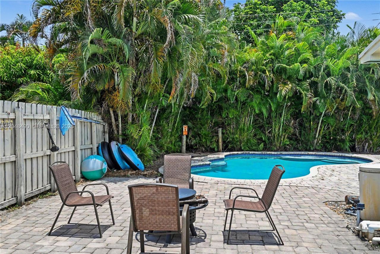 301 SW 65th Ave, Pembroke Pines, FL 33023 Photo