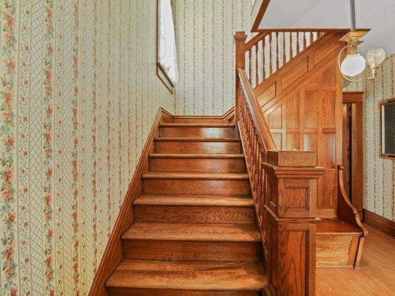 135 Euclid Avenue, Bellevue, OH 44811 Photo 28