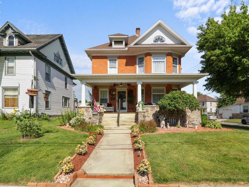 135 Euclid Avenue, Bellevue, OH 44811 Photo 4