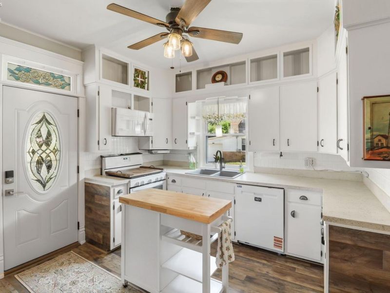 135 Euclid Avenue, Bellevue, OH 44811 Photo 59