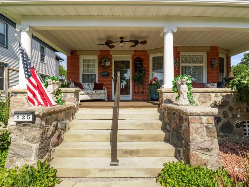 135 Euclid Avenue, Bellevue, OH 44811 Photo 6