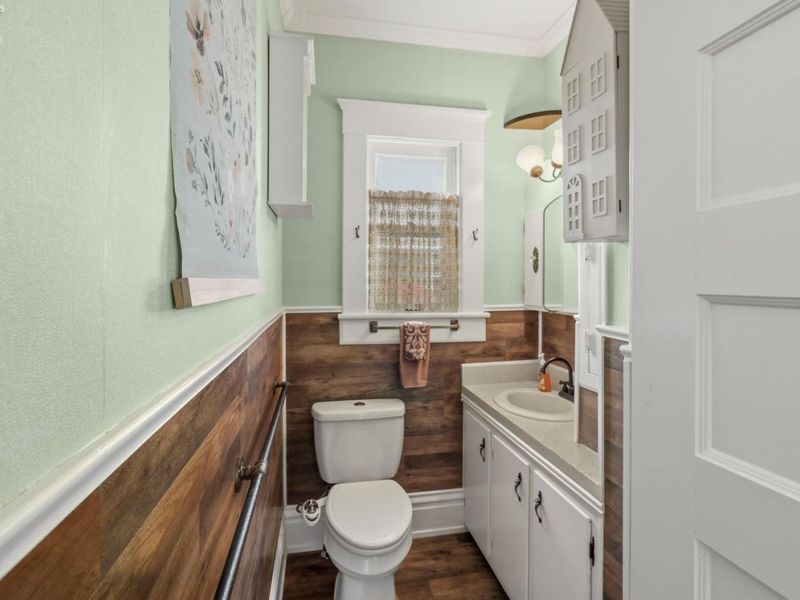 135 Euclid Avenue, Bellevue, OH 44811 Photo 62