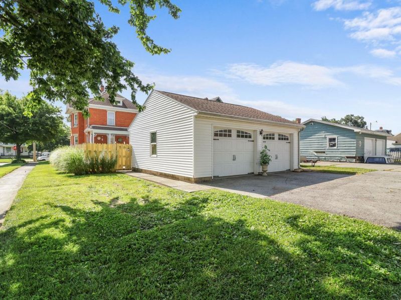 135 Euclid Avenue, Bellevue, OH 44811 Photo 96
