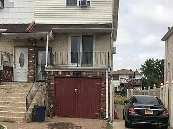 241 Regis Drive, Staten Island, NY 10314