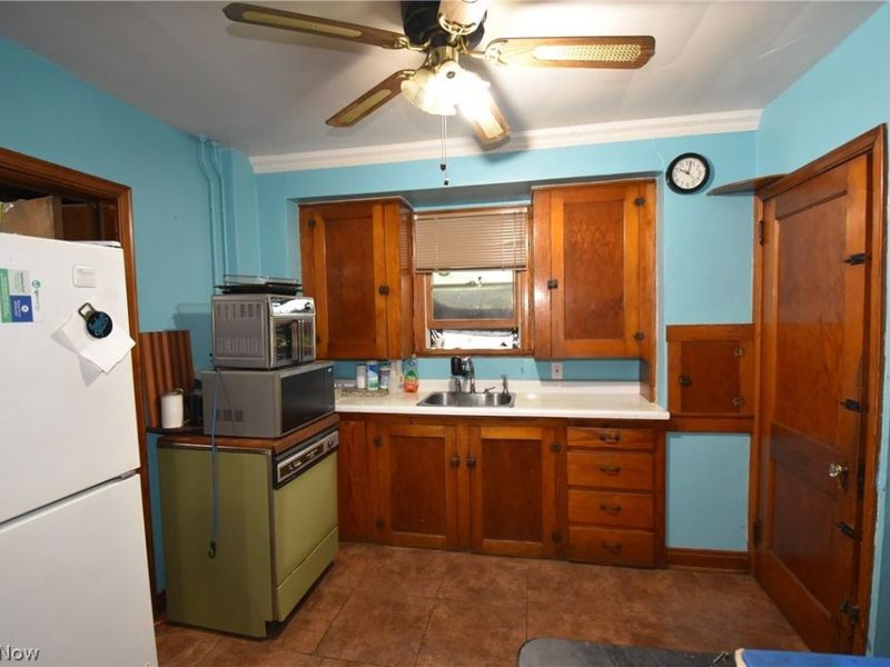 3260 Vestal Road, Youngstown, OH 44509 Photo 7