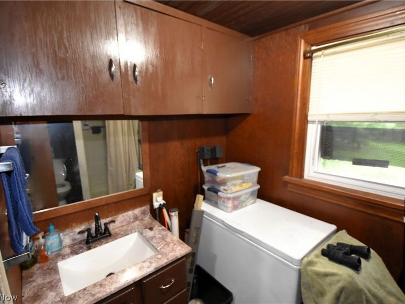 3260 Vestal Road, Youngstown, OH 44509 Photo 8