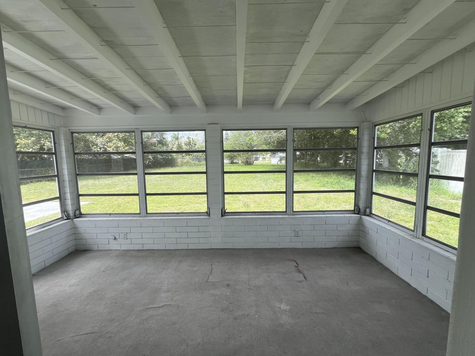 213 NE Prima Vista Boulevard, Port Saint Lucie, FL 34983 Photo