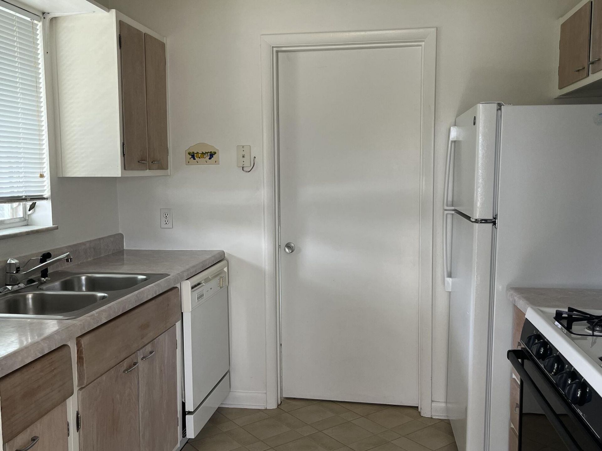 213 NE Prima Vista Boulevard, Port Saint Lucie, FL 34983 Photo