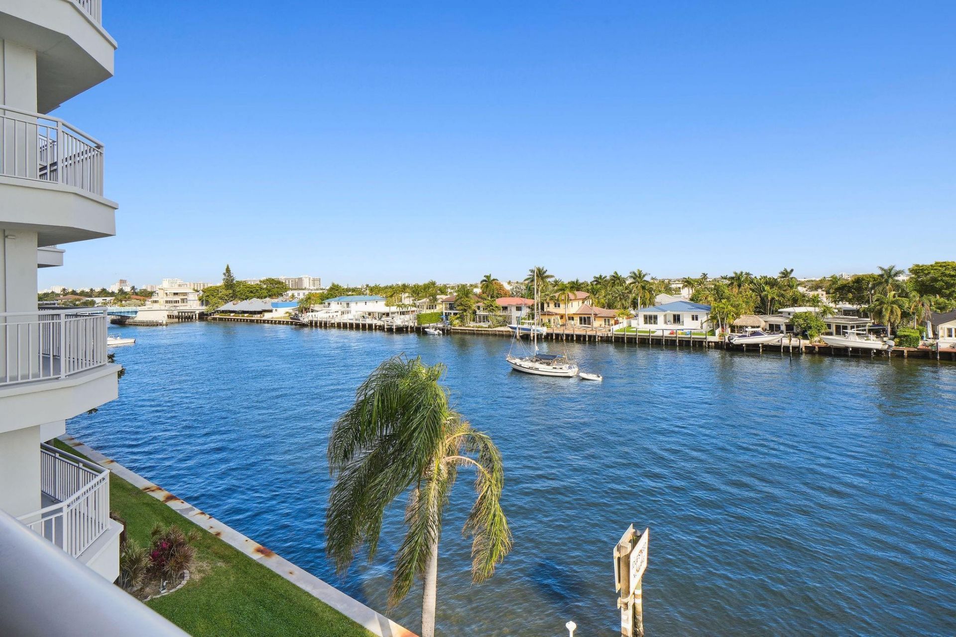3100 NE 48th Street, Unit 415, Fort Lauderdale, FL 33308 Photo