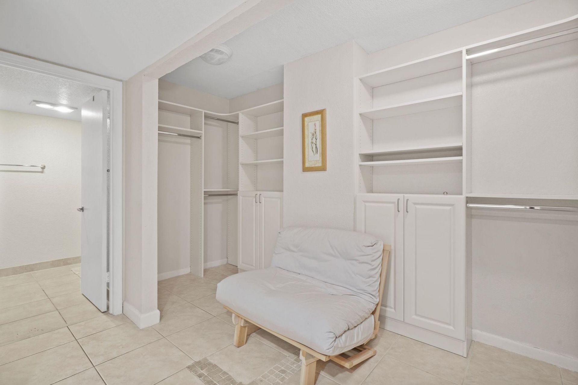 3100 NE 48th Street, Unit 415, Fort Lauderdale, FL 33308 Photo
