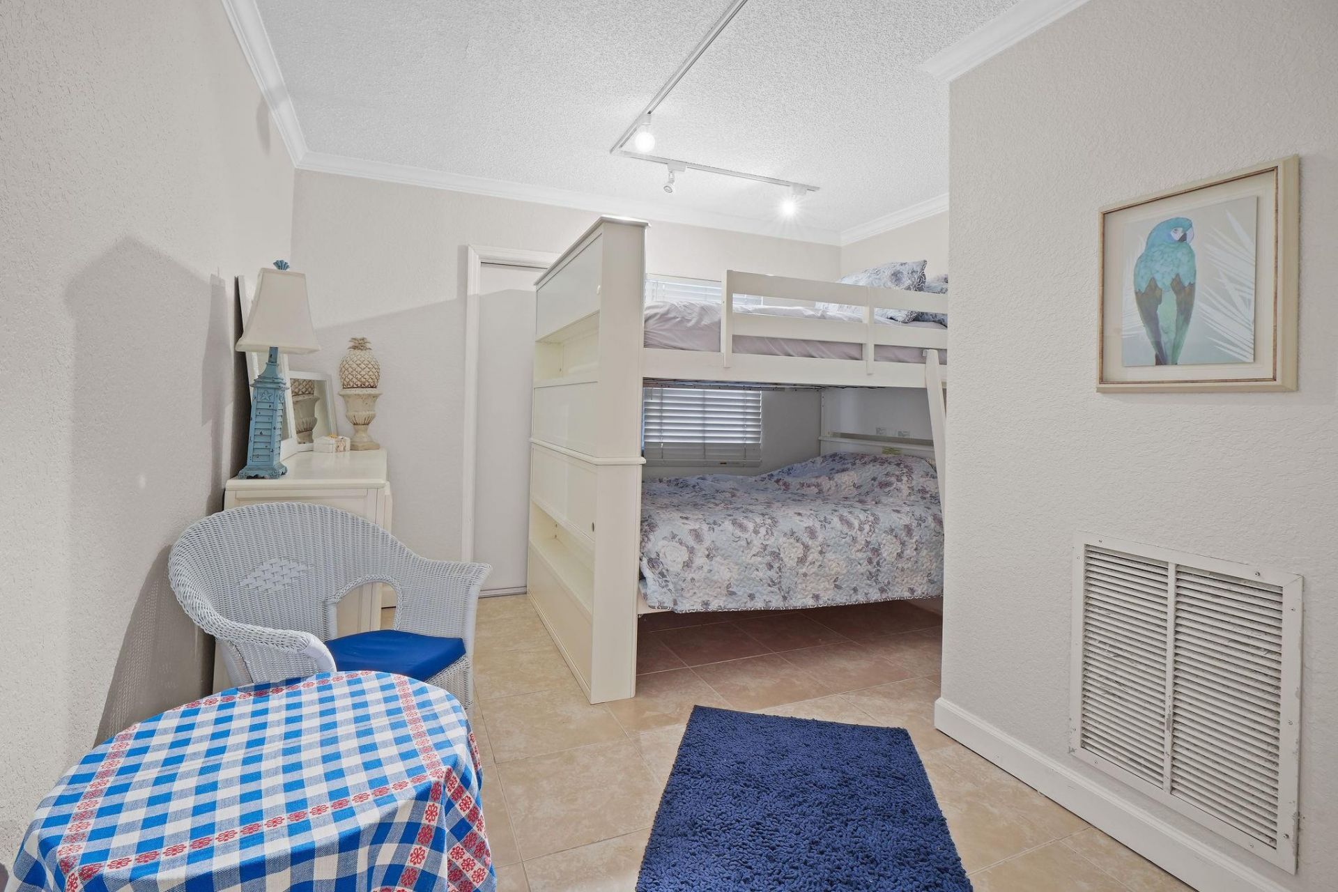 3100 NE 48th Street, Unit 415, Fort Lauderdale, FL 33308 Photo