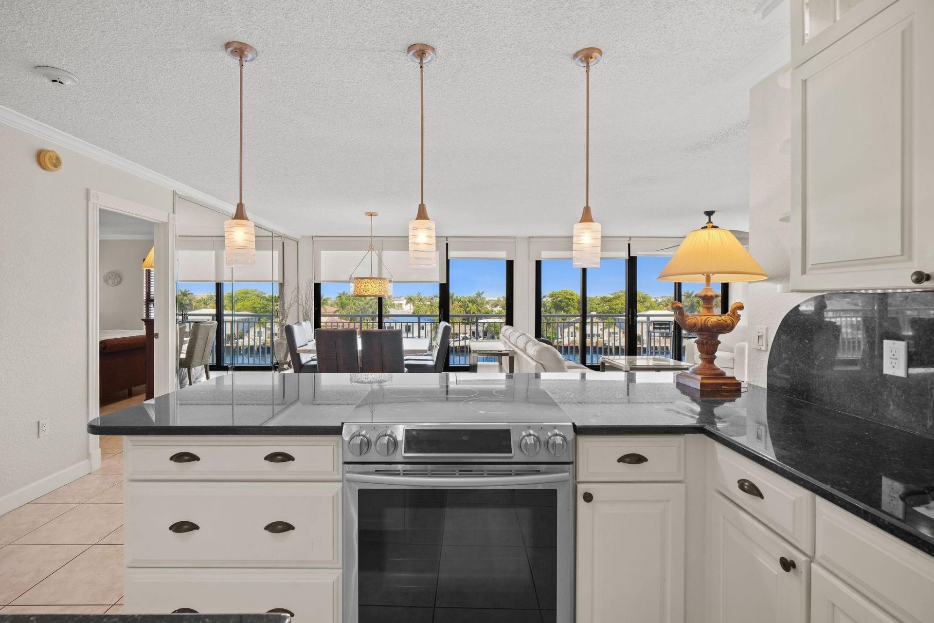 3100 NE 48th Street, Unit 415, Fort Lauderdale, FL 33308 Photo