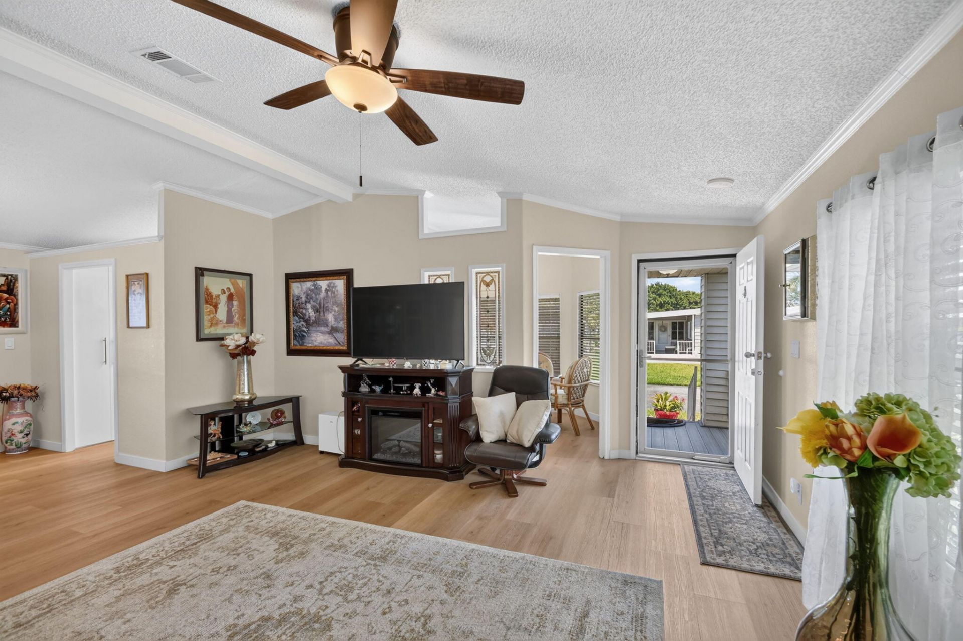 733 Sunny S Avenue, Boynton Beach, FL 33436 Photo