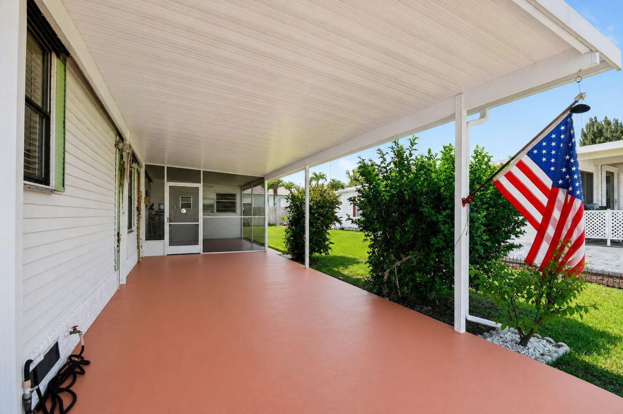 733 Sunny S Avenue, Boynton Beach, FL 33436 Photo
