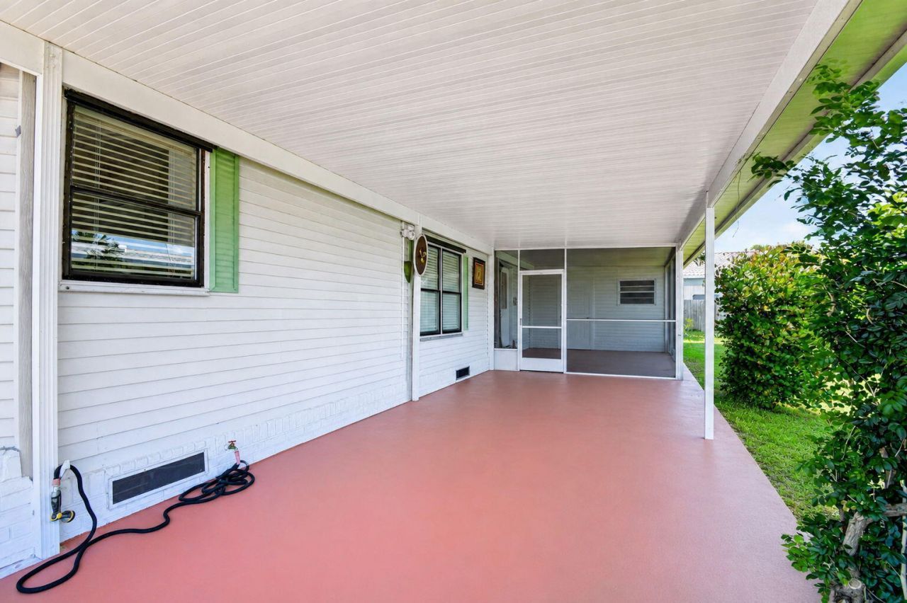 733 Sunny S Avenue, Boynton Beach, FL 33436 Photo