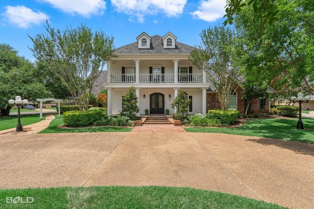 334 Greenacres Boulevard, Bossier City, LA 71111 Main Photo