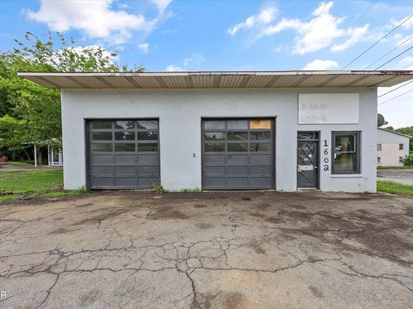 1602 Main St Street, White Pine, TN 37890