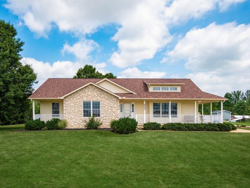 6294 Mink Street Road, Ostrander, OH 43061 Photo 2