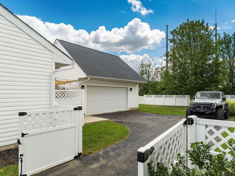4509 Stranton Park Drive, Grove City, OH 43123 Photo 38