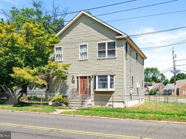 1043 HORNBERGER AVENUE, ROEBLING, NJ 08554