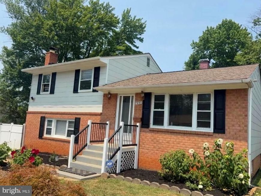 7202 Good Luck Road, Lanham, MD 20706 Main Photo