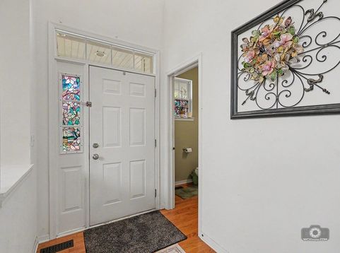 Main Photo