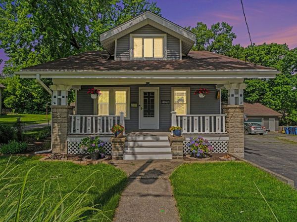 1328 Benton Street , Crete, IL 60417