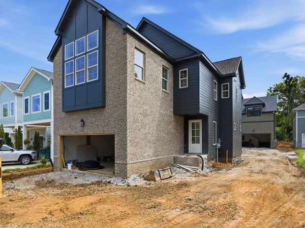 518A Eastboro Drive, Nashville, TN 37209