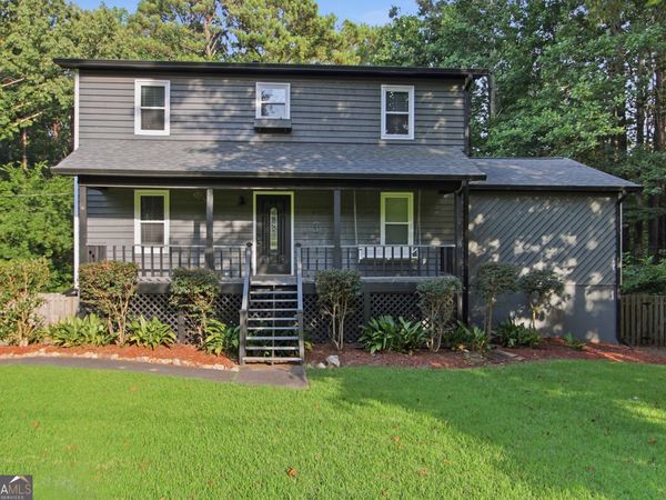 399 N Victoria Road, Woodstock, GA 30189