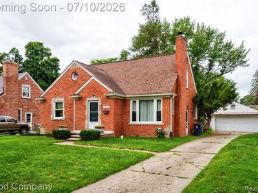 1921 McDonald Avenue, Royal Oak, MI 48073
