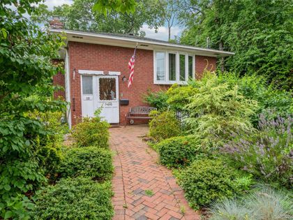 119 Norwood Avenue Malverne, NY 11565