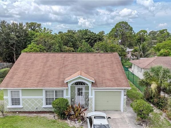 4000 Outer DR, NAPLES, FL 34112