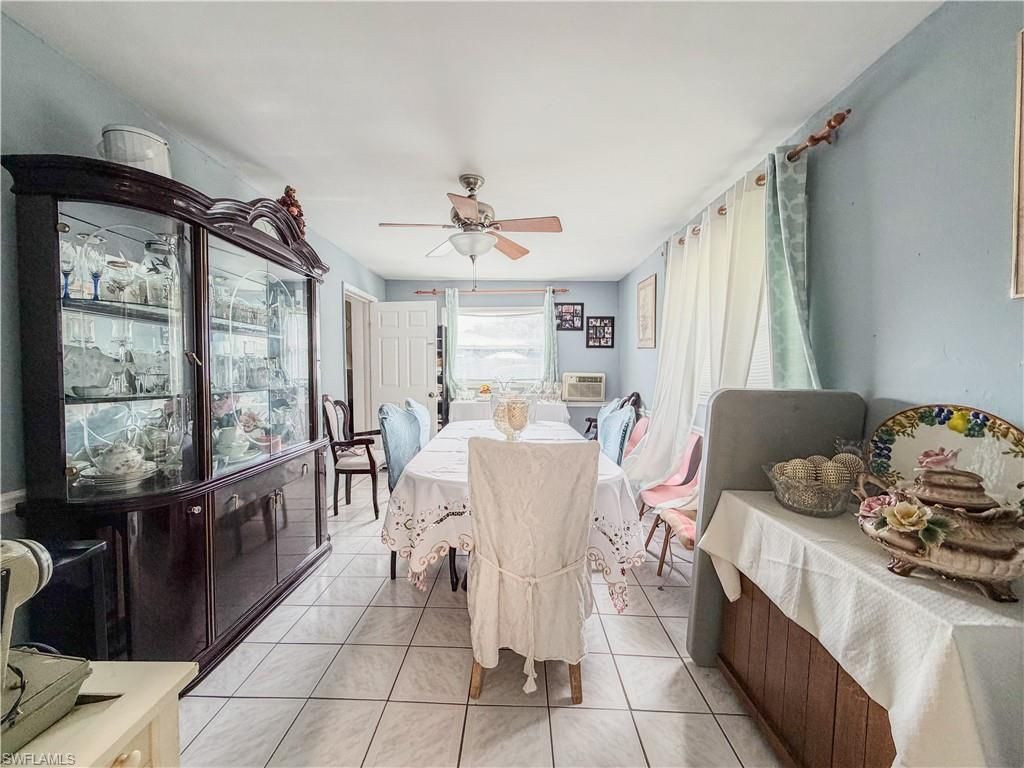 4000 Outer Dr, Naples, FL 34112 Photo