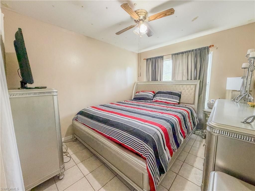 4000 Outer Dr, Naples, FL 34112 Photo