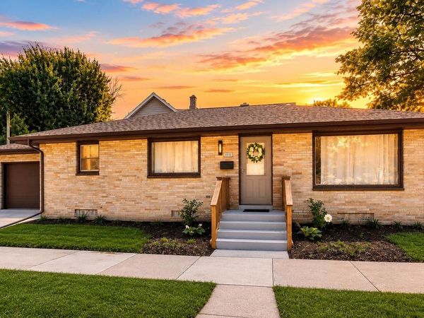 1147 Logan AVENUE, Sheboygan, WI 53083
