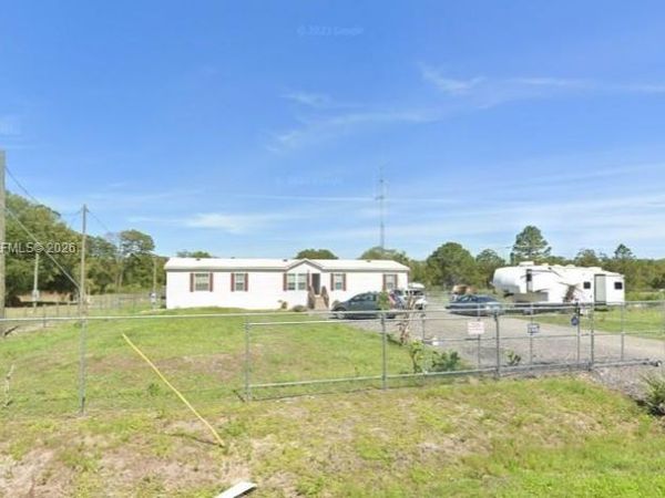 585 S Lindero ST , Clewiston, FL 33440