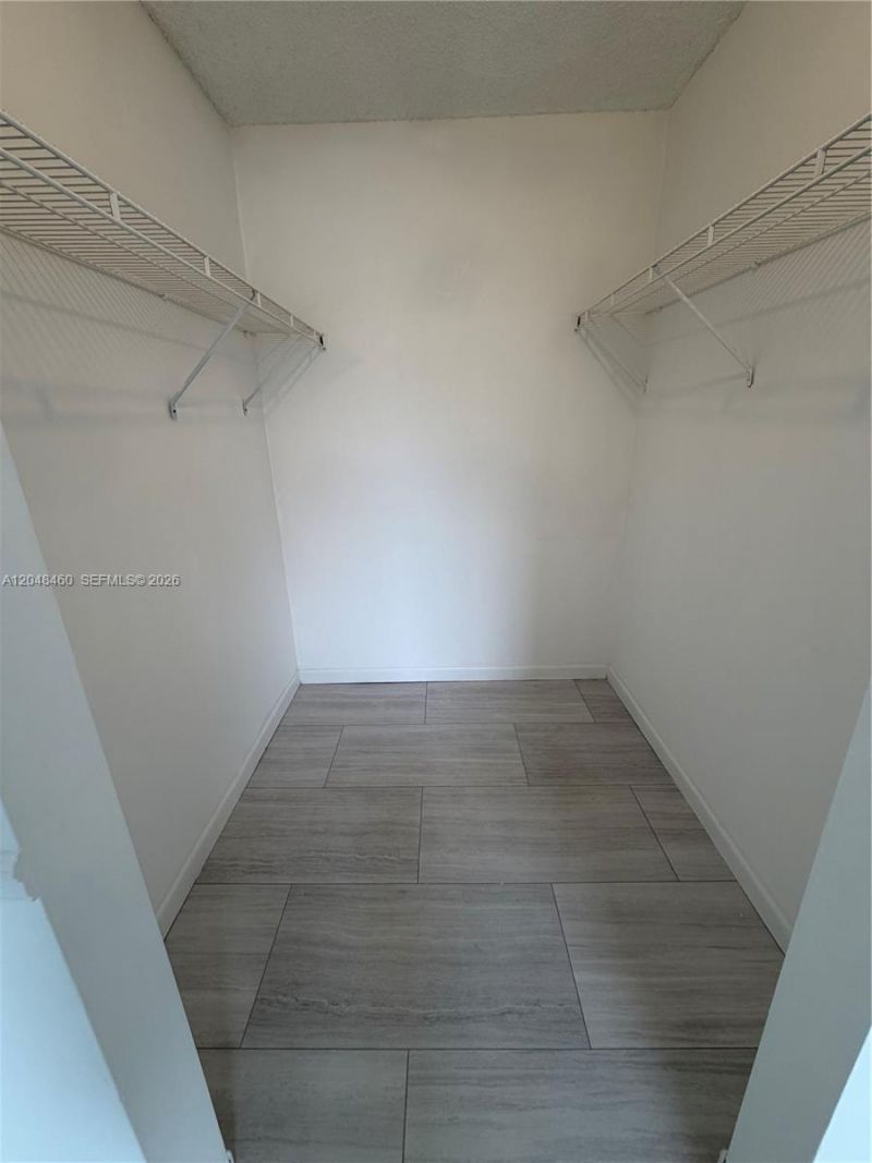 1175 NW 123rd Pl , Unit 210, Miami, FL 33182 Photo